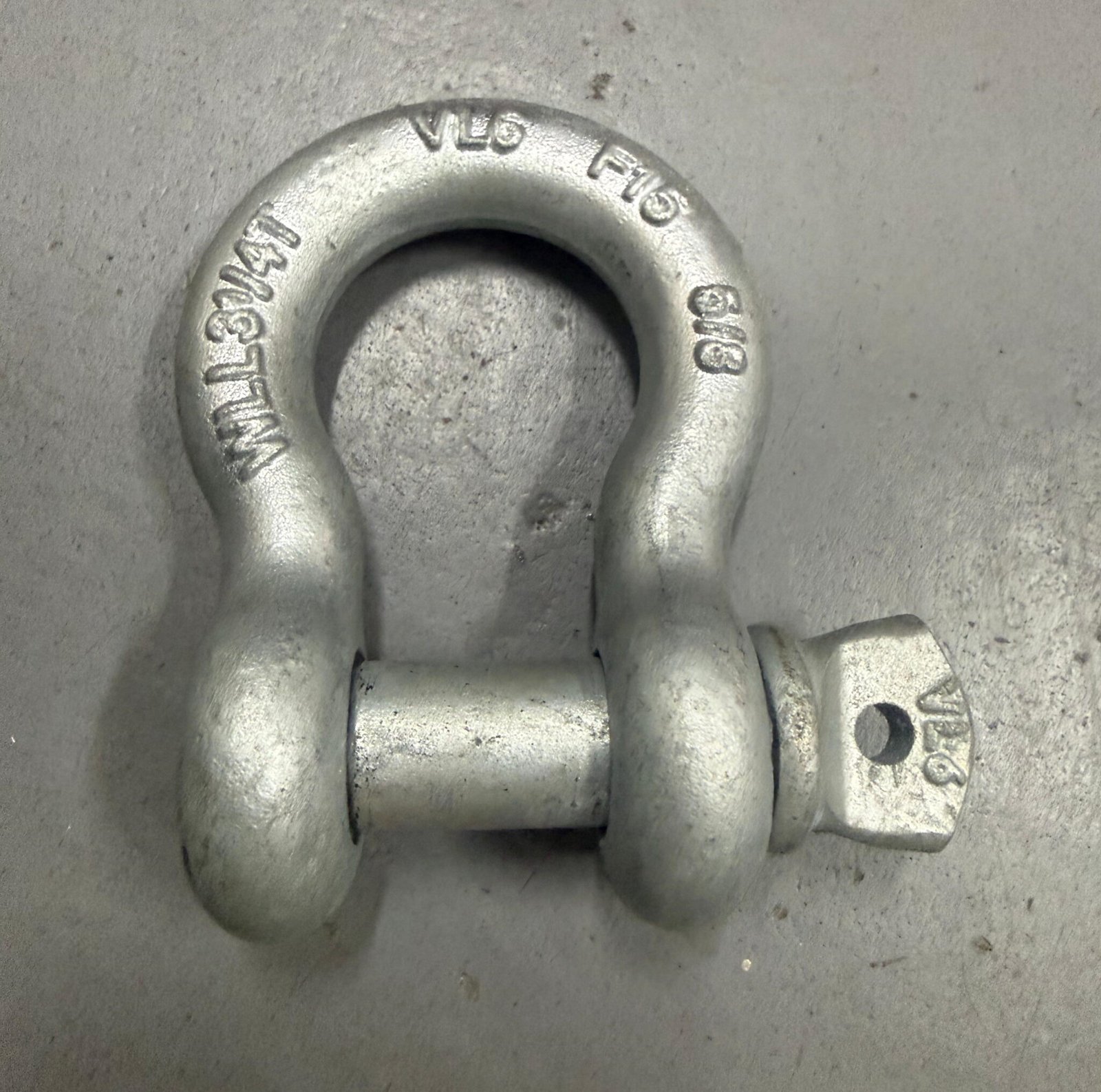 Bow Shackle – 3.25T